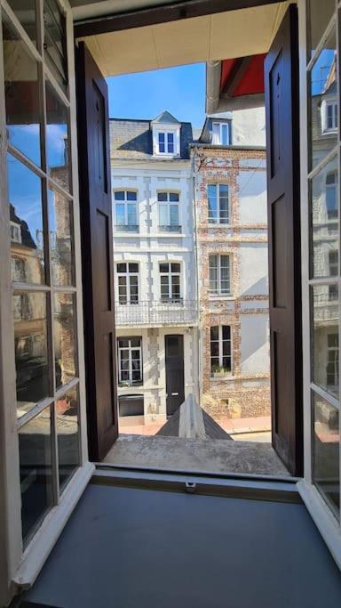 Beau Studio A 30M De La Plage / Beautiful Studio 30M From The Beach Trouville-sur-Mer Luaran gambar